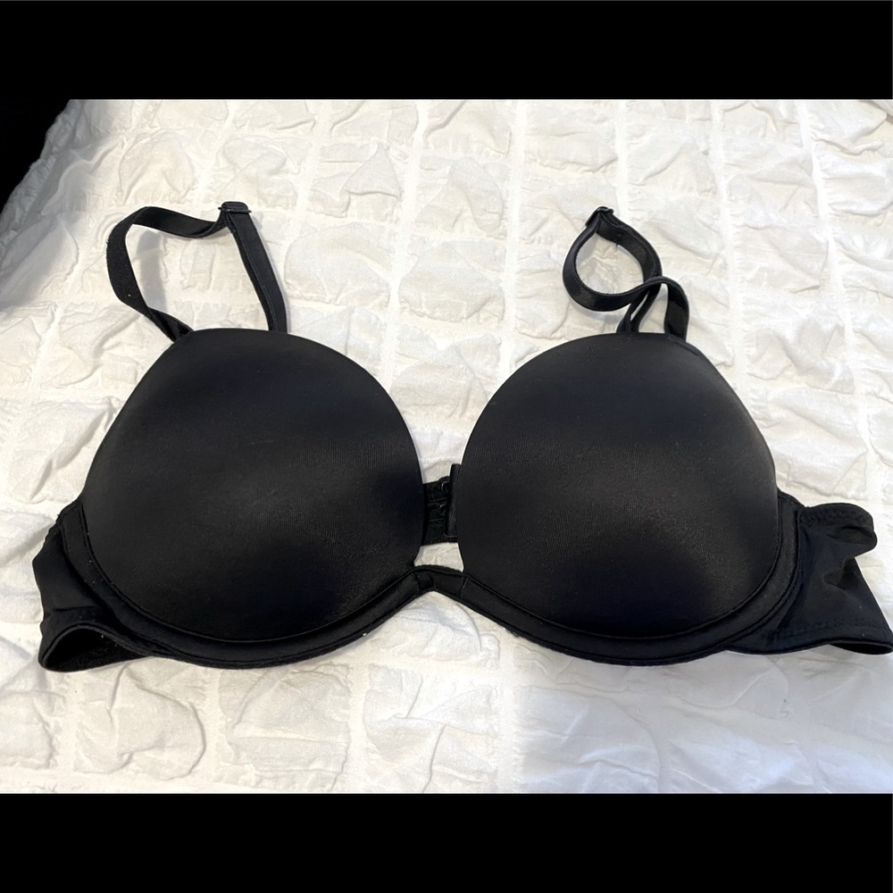 Victoria’s Secret Wear Everywhere Super Push Up Bra